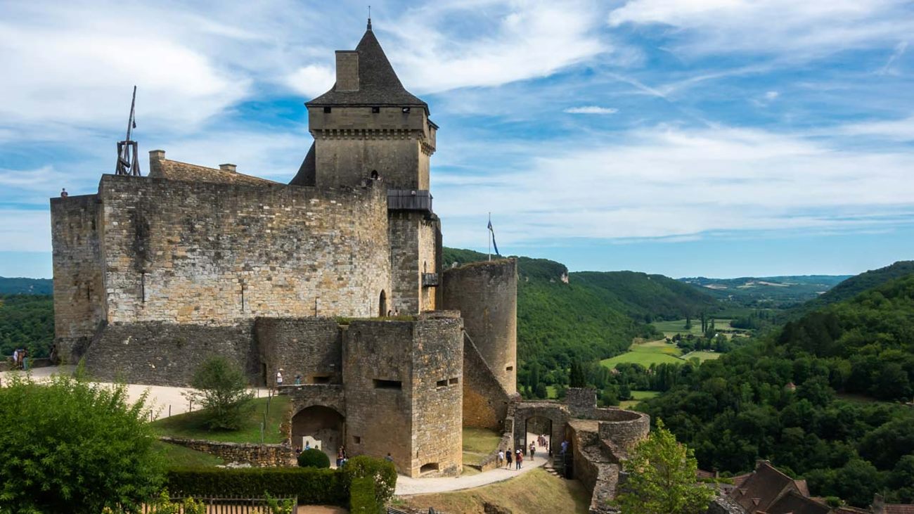 Le château de Castelnaud qui domine la vallée de la Dordogne